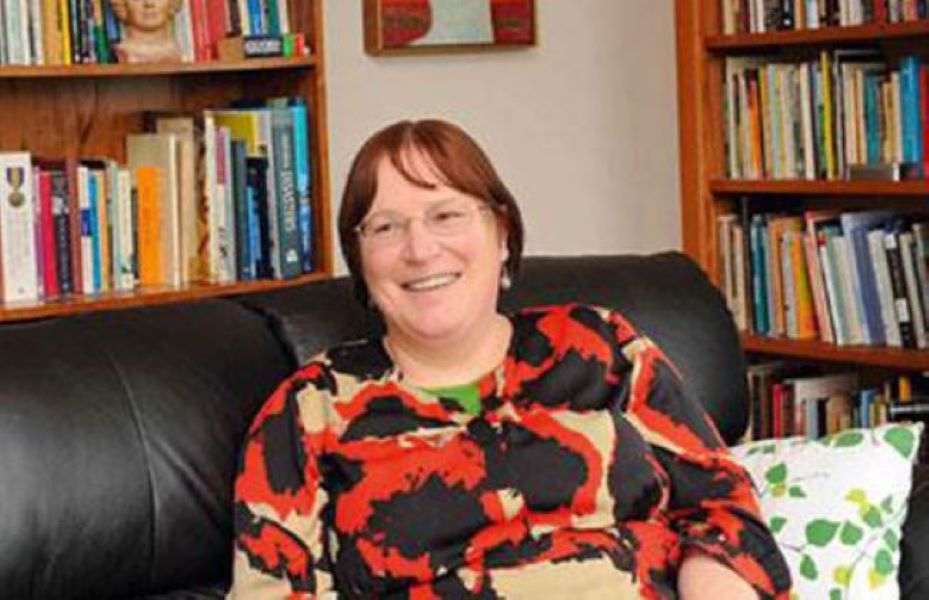 Pamela-Gordon-photo.jpg